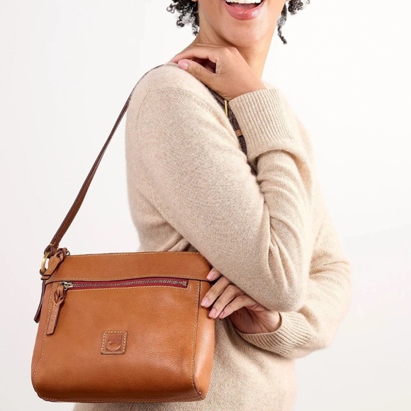 Dooney & Bourke Florentine Leather Allison Crossbody Bag Purse Black - Picture 1 of 10